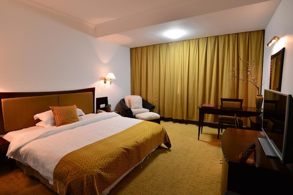 Baodao Exhibition Center Hotel Wuyishan  Bilik gambar